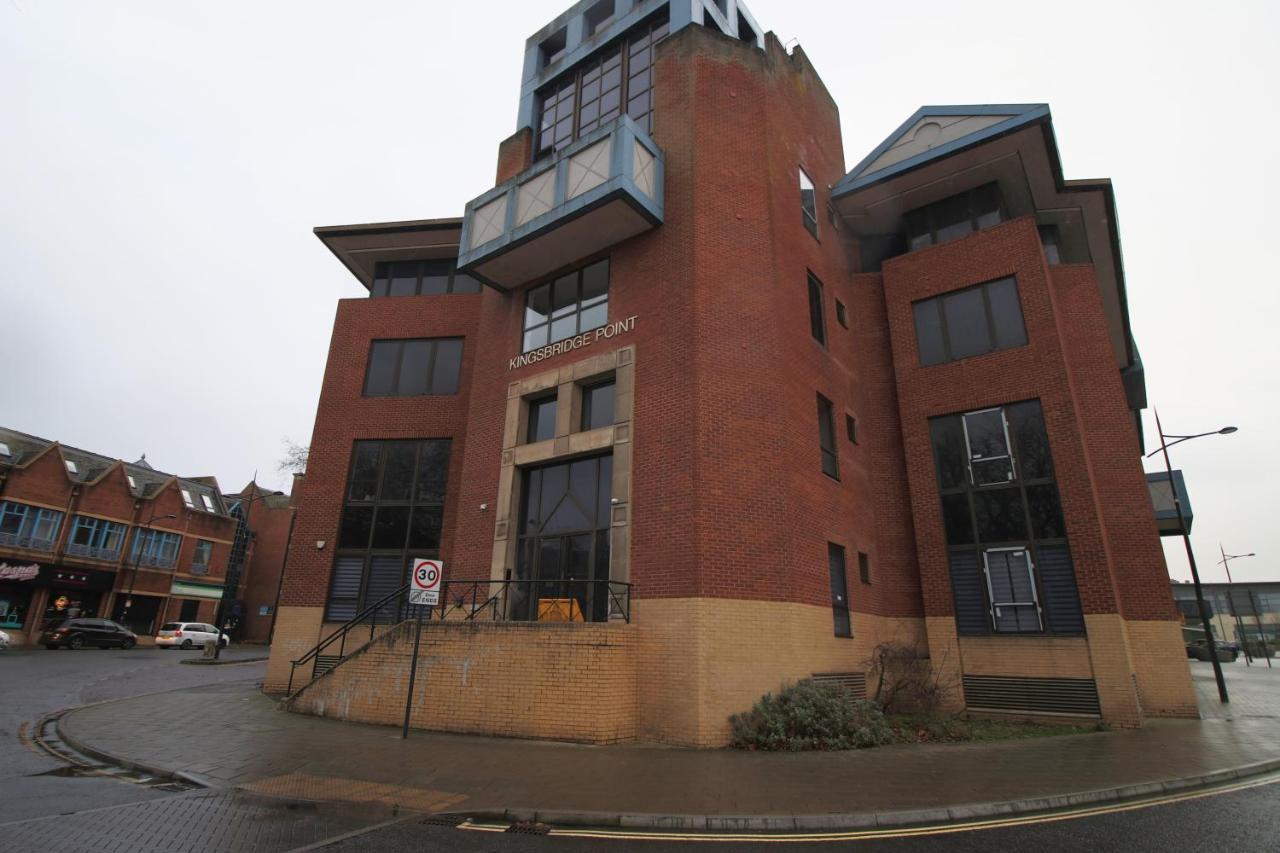 Kingsbridge Point - Cosy One Bed Apartments Near Town Centre, Swindon Luaran gambar